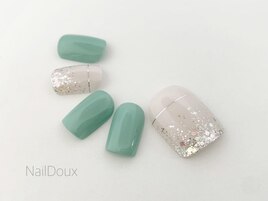 シンプル大人フットネイル