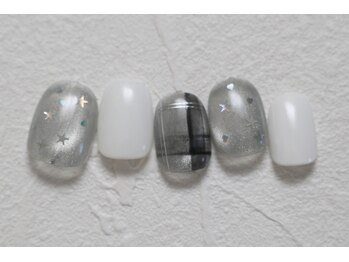 マグネット・チェックネイル