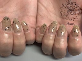 シンプルおしゃれネイル