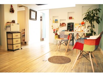 ナピュレ 葛西店(Napurrel)/待合スペースです！