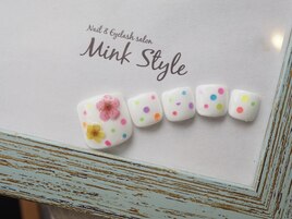 ホワイトパステルフット