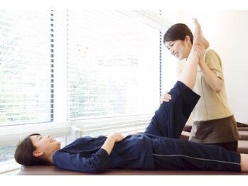 リラク 東急プラザ新長田店(Re.Ra.Ku)/・仰向けでしっかりストレッチ