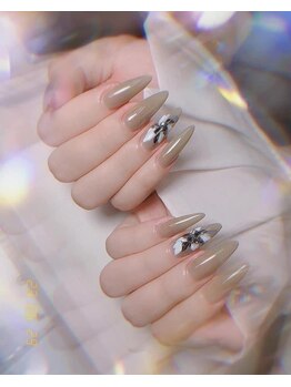 ヘブン ネイル 鶯谷(HEAVEN Nail)/グレージュフラワー