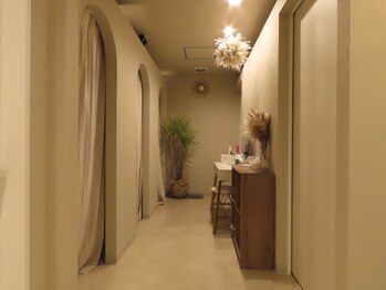 マハナ(mahana)/ハーブ蒸しのお部屋へ移動