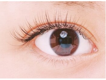 グランアイ 葛西店(GRAN EYE)の写真/【ボリュームラッシュ300本～】で理想の目元を叶えます♪目元から華やかな印象に！立体感&持続性に自信あり