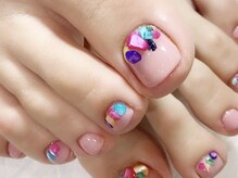 ミーナネイル(miinanail)/カラフルストーンフットネイル