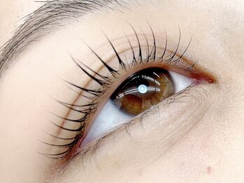 ルレーヴ 呉服町店(Le reve)の写真/【丁寧な施術でモチの良さ◎】美しい目元が長持ちし、朝のメイクも時短に!自然に垢抜けた印象にチェンジ★