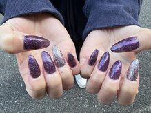 ラフィーナ(RAFFINA)/長さ出し×ラメネイル