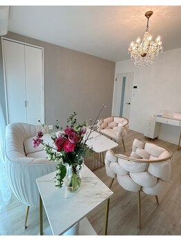 サロンドジョリー/【サロン】カウンセリングルーム