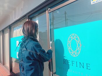 リファイン(REFINE)/肌悩み別でしっかりご提案します