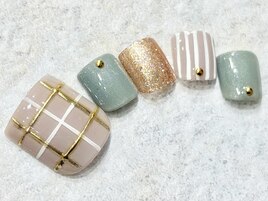 秋フットネイル チェックネイル