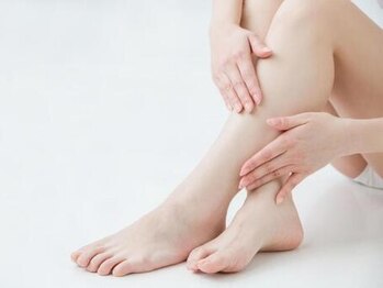 はま美容整体院の写真/\めぐりを整えてすらりとした美脚へ/丁寧なカウンセリングで土台からケア◎気になる下半身太りを改善♪