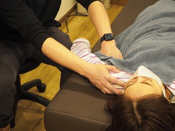 たけ整骨院 祐天寺/疲れがたまりやすい腕も丁寧に