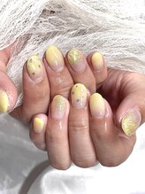エイミーユア(Eimmy Yua)/yellowグラデnail