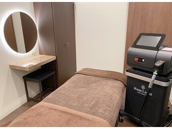 ドクターリバース(Dr.Reverse)/メンズ脱毛/ヒゲ脱毛/佐賀脱毛