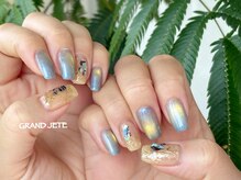 ネイルアンドアイラッシュ グランジュテ(GRANDJETE)の雰囲気（スキンカラーやマグネット500色以上♪爪に傷付ないベース変更OK!）
