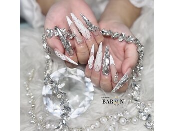 ホワイトネイル