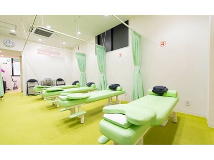 ノモコツ鍼灸 整骨院 赤羽スズラン通り院(NOMOKOTSU鍼灸 整骨院)の写真