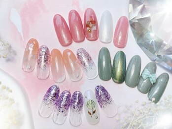 ネイルサロン キュラソー(Curacao)の写真/名駅22時まで営業★ケア込【フリーARTシンプル¥8800/シンプル定額¥6800~】大人女子も大満足の上品アート♪