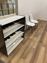 若松整体院若林区院/待合スペース