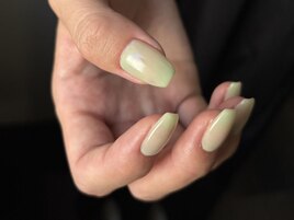 くすみカラーネイル