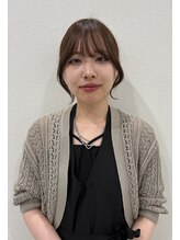 ナチュラルビビ 梅田大阪駅前第2ビル店(Natural ViVi) YUKA