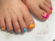 サロン105(salon 105)/ポップなフットネイルで元気に
