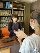 リカバリー整体院 太宰府院/カウンセリングシート記入