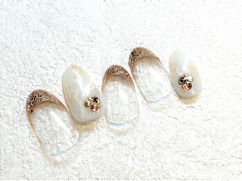 ケージュール(Kjour)/ゴールドガラスフレンチ　ネイル