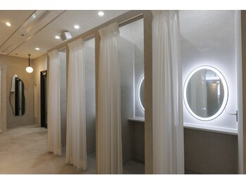 メゾン ド アイ 名駅(Maison de Eye)/