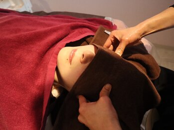 モンサロン/自律神経を整えるヘッドスパ