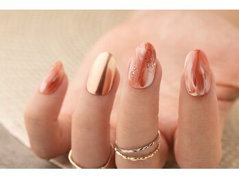 エムスラッシュ フィール 東戸塚店(M.SLASH)/ミラーマーブルネイル