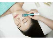 ラミネーションピール！業界初！縦ジワ横ジワに効果を実感！