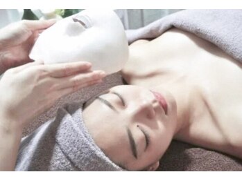 サーラ(SA-RA)/温感石膏小顔エステ