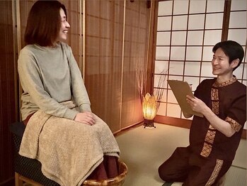 くすの木タイ古式サロン アンド スクール/アロマ足浴＆カウンセリング