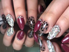 秋冬ヒョウ柄ネイル