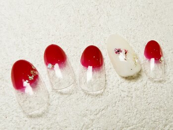 ケージュール(Kjour)/丸フレンチ　押し花ネイル