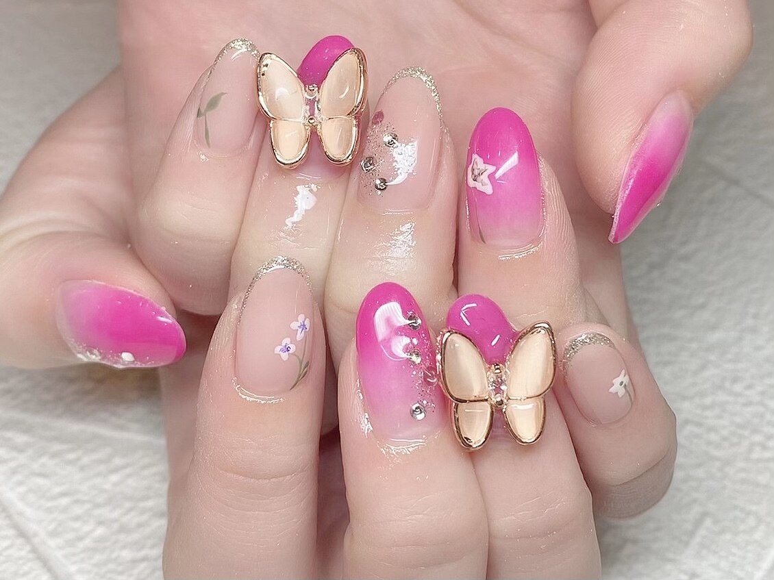 ハンドジェルネイルやり放題90分￥11000⇒￥8800　　　   　 ［横浜/横浜駅］