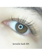 フォーヴリュンヌ(FOVLUNE)/ラッシュリフト