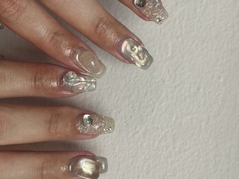 ロウイ(6ui.)/omochikomi design/8000yen