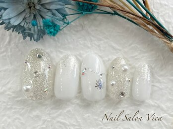 ヴィカ(Vica)/キラキラ結晶ネイル☆