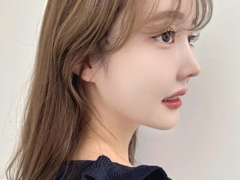 シロン(Cilon.)の写真/自分らしい印象的なまつ毛に！カラーエクステで柔らかい印象や個性的な印象が叶えられます◎