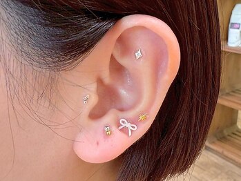 ファルファラ(farfara)/耳つぼジュエリー