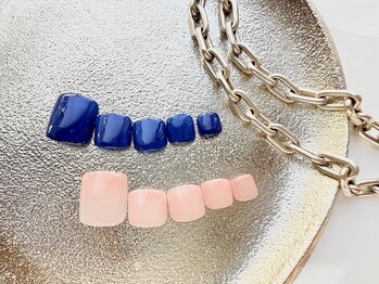 フットネイルデザイン