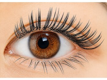 ネイルアンドアイラッシュ ジェムール 川越店(Nail&Eyelash GEMULE)の写真/新技術のバインドロックでモチの良さを追求！地まつ毛1本1本の濃さを表現◎目元を印象的な仕上がりに♪