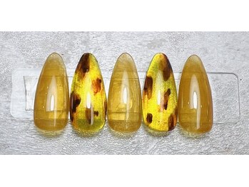 スペル オン ネイルズ(Spell on nails)/べっこうネイル