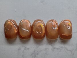 ぷっくりオーロラネイル