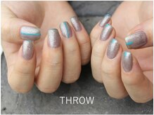 スロウヌーヴ(THROW neuve)/フリーアート