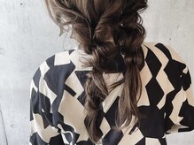 マツゲパーマ プペアイラッシュ(pupe eyelash)/お呼ばれアレンジ　ヘアアレンジ