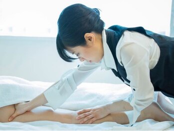 ナオフクオカ ヒーリングフォースエヌ(NaoFukuoka/healingforceN)/ミスジャパン、ミスユニバ講師。
